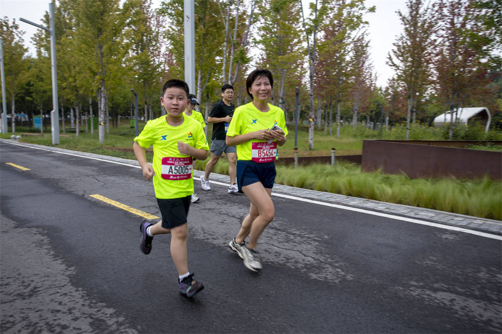 久久久久久91香蕉国产丨美年健康连续5个交易日下跌，期间累计跌幅6.03%