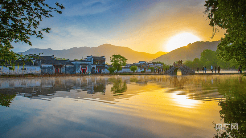 ✅2024澳门管家婆资料正版大全✅丨打造全新生活场景！紫华学府生活馆服务美好生活