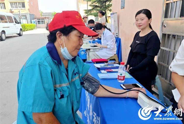 免费在线观看一区丨口腔义诊进社区，牙齿健康暖民心