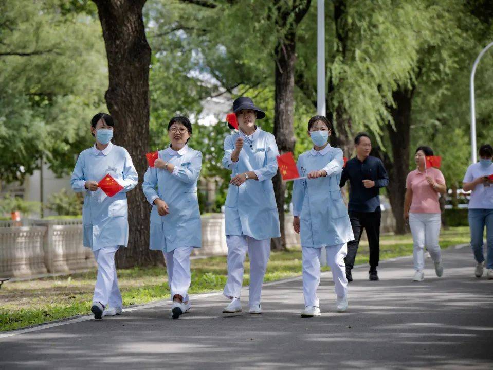 管家婆一码一肖资料丨9月13日基金净值：广发医药健康混合A最新净值0.4057，跌0.07%