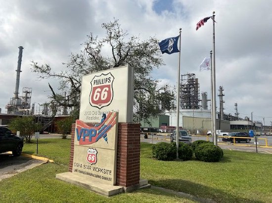 Phillips 66拟明年底关闭洛杉矶炼油厂，或导致加州燃料供应紧张